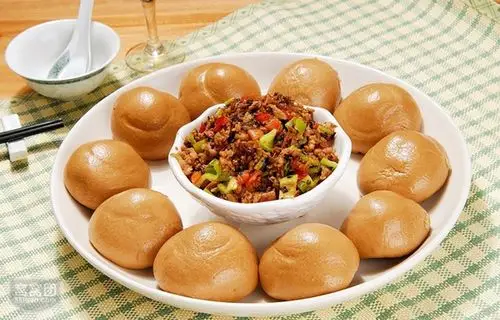 白灼基围虾 盐帮招牌过水鱼 五谷杂粮包 特色菜豆花 .