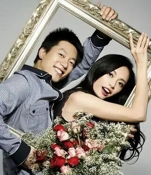 姚晨老公是谁 一任,凌潇肃姚晨到底谁错了