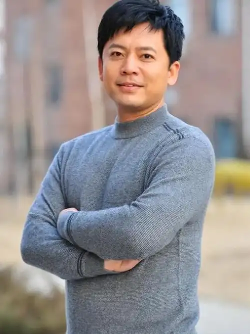 何政军妻子范雨个人简历(何政军妻子范雨近照曝光) - 帮企客