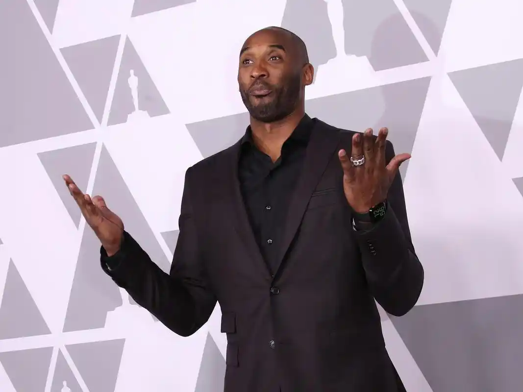 第90届奥斯卡提名宴会,科比西装亮相