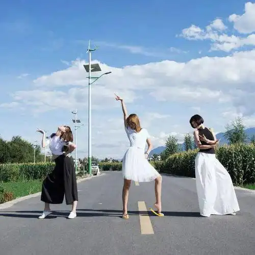 卖萌_个性_自拍_狗狗_猫猫_森系_背影杀手_侧面_黑白_情头_女生头像