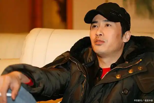 从偶像剧到谍战大师:柳云龙的转型能否为其他演员照亮新的道路?