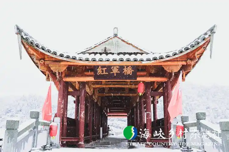 红军桥凭借着如此丰富的红色资源,金坑村大力发展红色