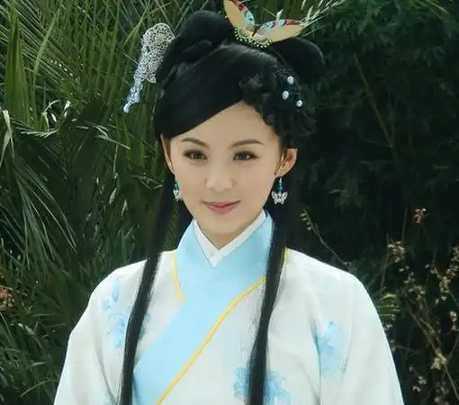 包青天之七侠五义剧照该剧最富颠覆性的改编莫过于把艾虎这个小英雄