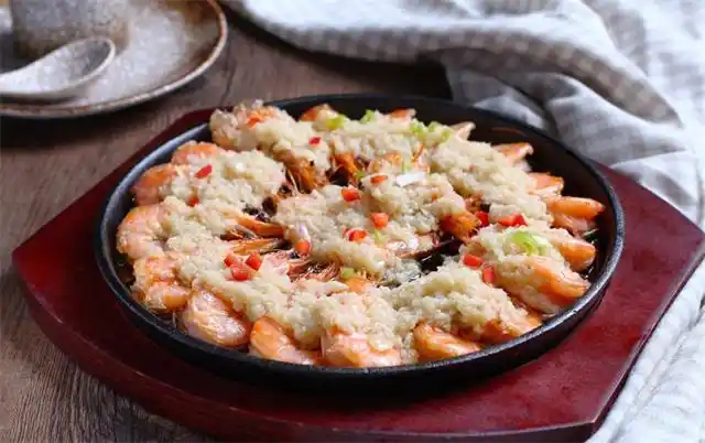 承德猪年年夜饭怎么办?承德梁家菜带你尝到你从来未曾尝过的味道