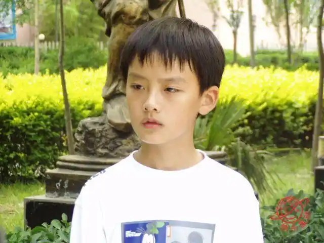 vds">艾克,是《 a target="_blank" href="/item/快乐星球Ⅱ/3239333"