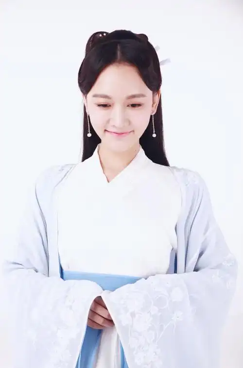 孙骁骁新版白蛇传古装剧照高清图片