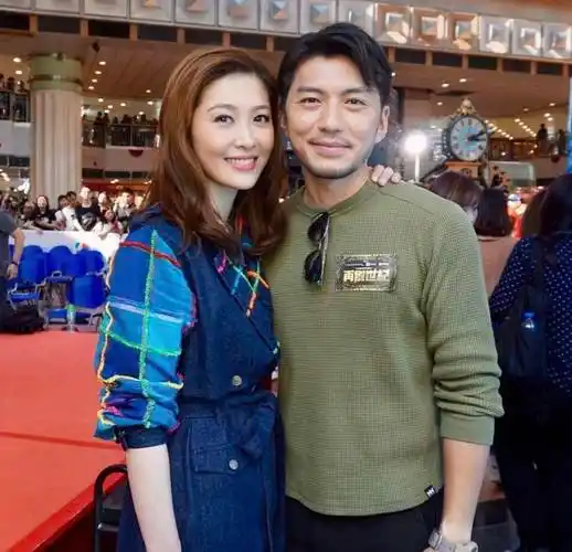 前tvb花旦剖腹产子,结婚两年却不被祝福_周丽淇_网友_老公