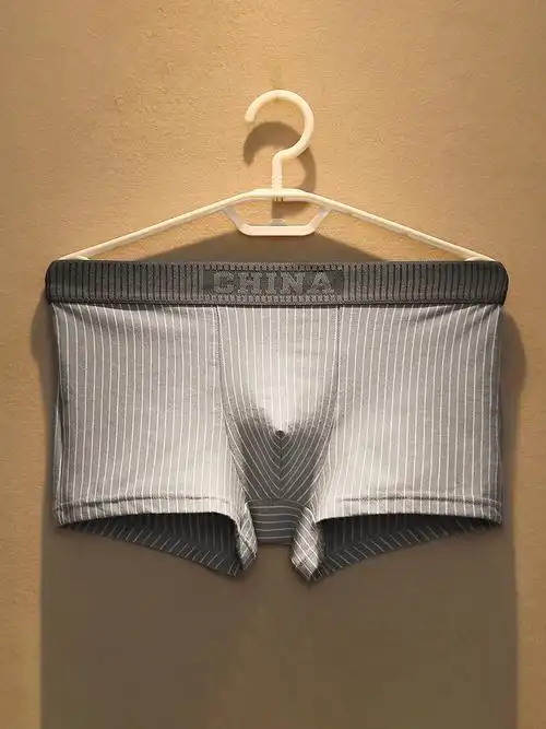 男生夏天穿这条纯棉条纹平角裤真的太爽了!