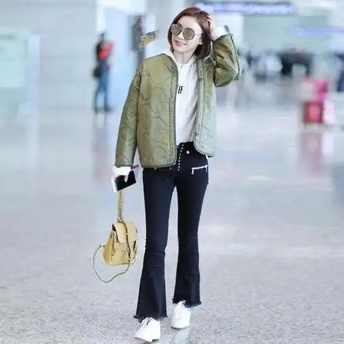 今年巨流行的喇叭裤,时髦mm超爱,你穿了吗?