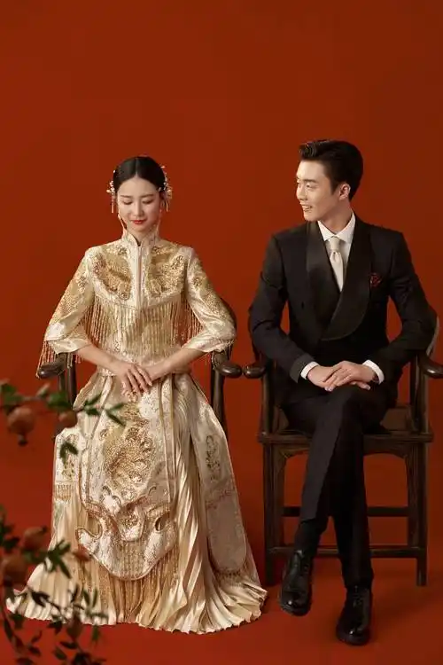 一辈子都看不腻的中式秀禾服婚纱照 - 知乎