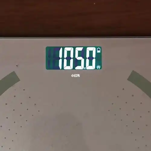 打卡day 61目标体重:105今晨体重:105早餐:一笼小笼包(8个) 豆浆午餐