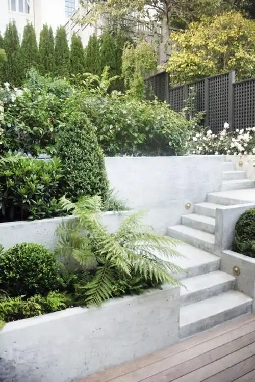 花园台阶设计,一步一景不是梦,让院子充满层次与美感
