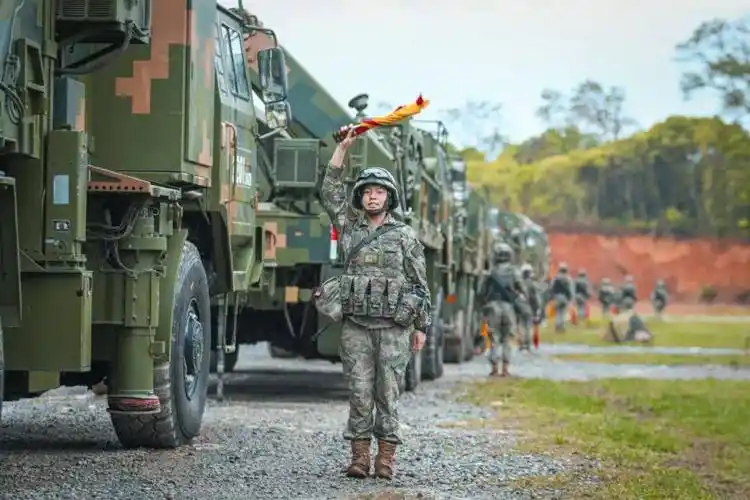 年度盘点④ | 陆军某防空旅练兵备战这一年_战训_训练_战区
