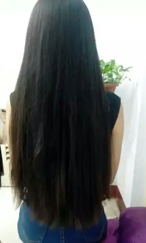 修了好多次了,脸大肉多babyfit颧骨略高,现在一直是中分黑长直