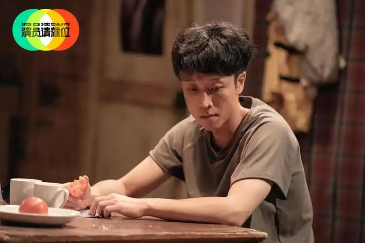 打开凤凰新闻,查看更多高清图片从剧照和预告片可以看出,张海宇本次