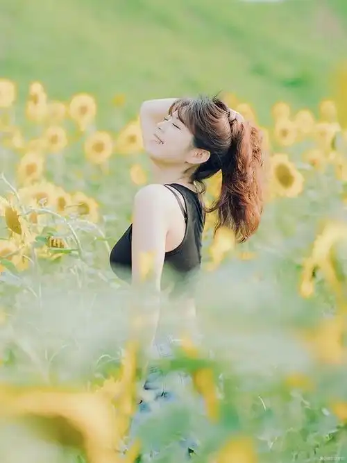 人像摄影咋摆姿势,优雅好看,送你拍照时能想起来的摄影技巧