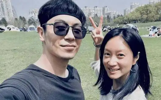 "行走的荷尔蒙"朱亚文:与沈佳妮结婚8年,如今事业爱情双丰收_潘禹彤