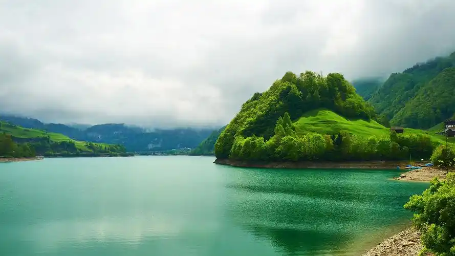 护眼 自然 岛屿 天空 绿色 护眼 河流 树木 风景壁纸壁纸(风景静态壁