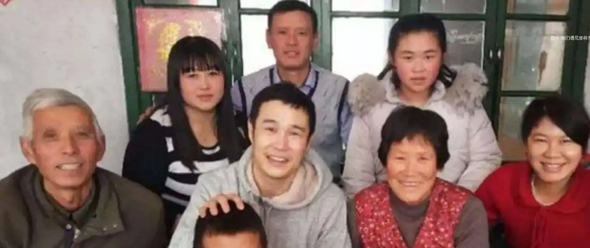 客观评价一下小沈阳,不吹也不黑,告诉你为什么他不火