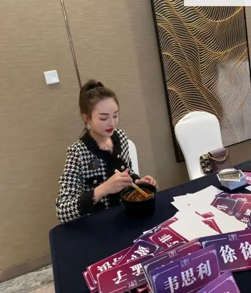 广西奇迹女神柳爷打造你的创业梦想!轻轻松松带你无限赚钱!