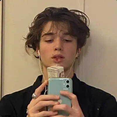 优质高清的ins风欧美男头2022最新 小众罕见高颜值欧美帅哥头像_欧美