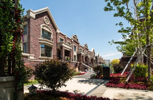 国土资源部土地利用司副司长束克欣表示,为了发挥土地供应的调控作用