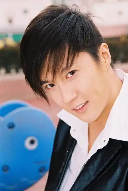 迟帅初登话剧舞台进驻角儿剧组组图