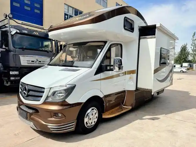 奔驰进口奔驰双扩展房车