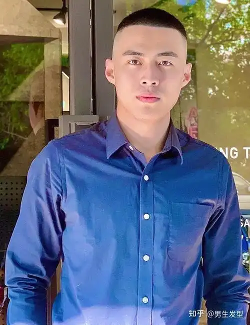 男生有这2种脸型特征,很适合剪"寸头"发型,阳光又帅气 - 知乎