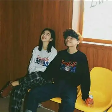 好看有意境的港风情侣头像复古高清一对两张