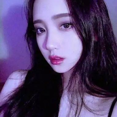 女生头像唯美梦幻紫色高清紫色的真人女生头像唯美梦幻图片