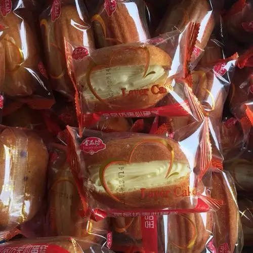 小时候的奶油蛋糕老式 80后儿时怀旧记忆中味道娃娃脸夹心笑脸