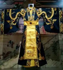 千古一帝秦始皇古装服装男精美绣花汉服舞台演出服秦汉皇帝装龙袍