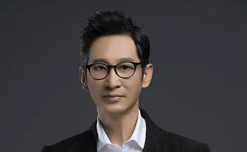 演艺圈向来风起云涌,而1月14日,演员王劲松的一则私信却让社交平台