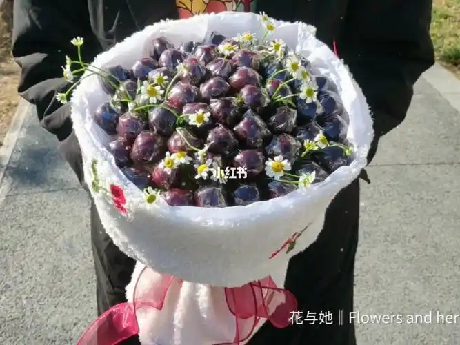 52颗车厘子小香风花束