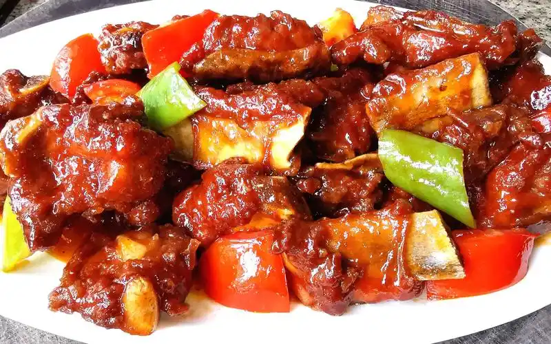 特色糖醋排骨做法酸甜可口色泽红亮饭店都吃不到