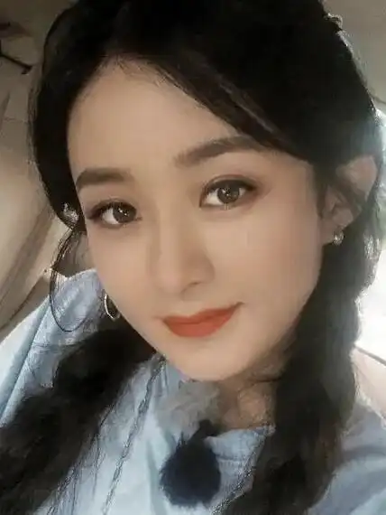 赵丽颖双马尾/丸子头