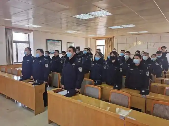 西安灞桥法院法警大队开展中国人民警察节荣誉仪式活动