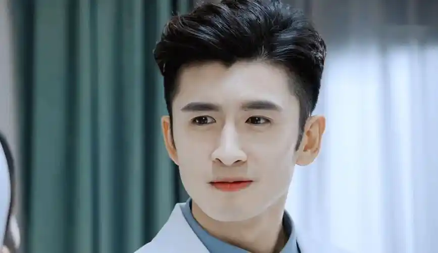 这就是小说中的白月光吧!海上繁花/张云龙