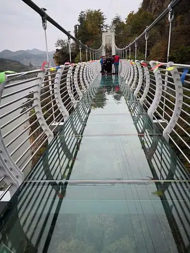 桓仁金秋枫景玻璃栈道篇