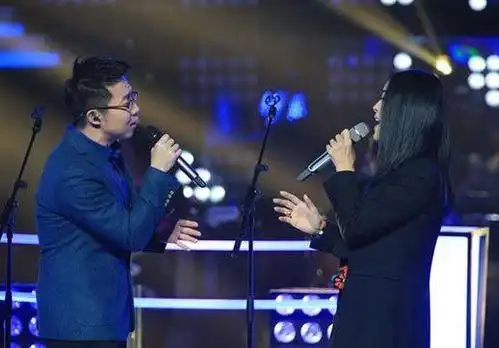 中国好声音第四季年度总冠军10月8日鸟巢冠军夜为你揭晓