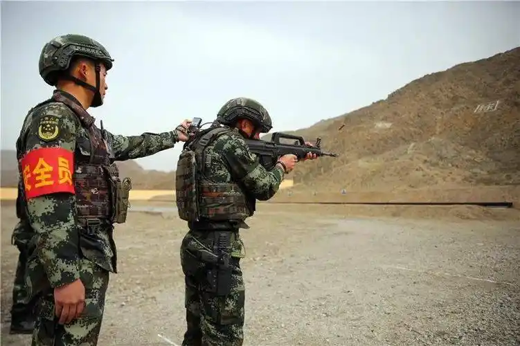 练兵备战新疆生产建设兵团第三师武警石嘴山支队武警第二机动总队某
