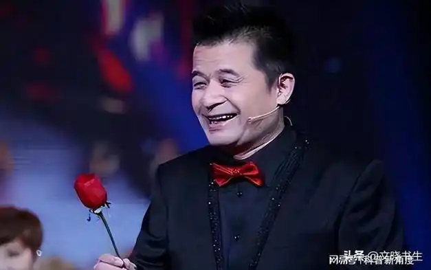 64岁毕福剑付出沉重代价陋居农村吃力修三轮现状太凄凉