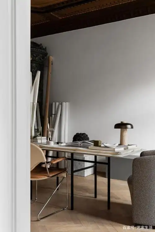 暖色系的极简主义设计