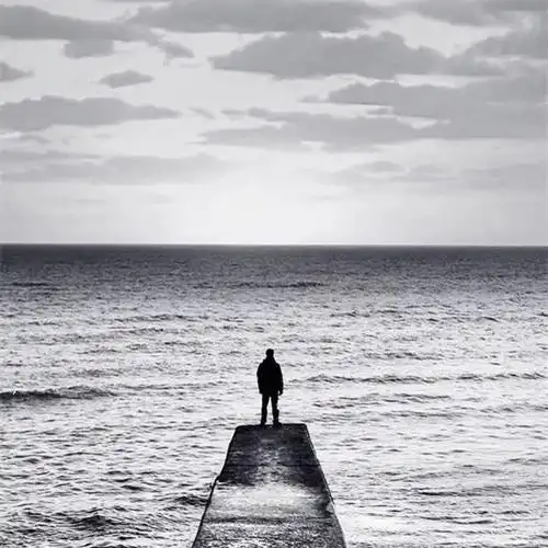 男生思念头像 高清好看唯美男生思念一个人的图片头像_男生头像_头像