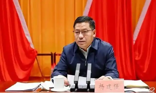 淇县召开"零上访零事故零案件"村(社区),企事业单位创建工作动员会