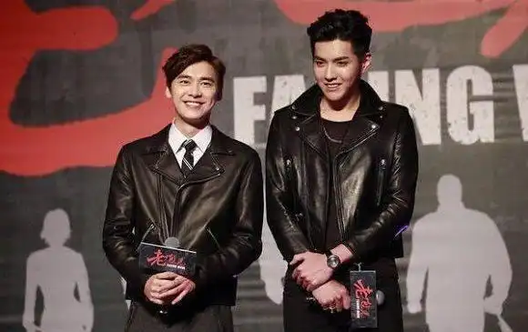 主题:李易峰和同期小生同框,身高一览[9]收藏该帖已收藏