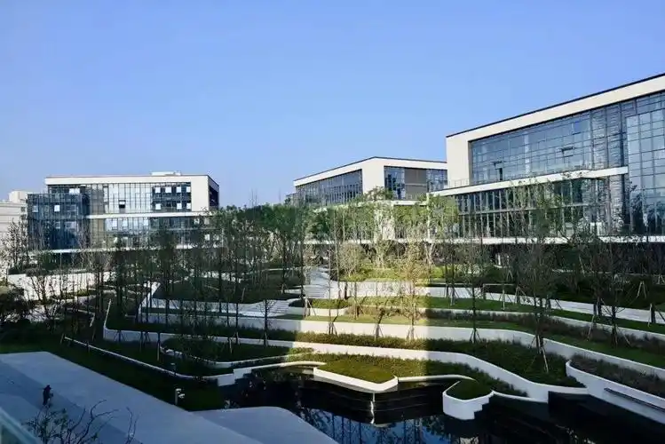 生态智慧城市新地标!中交重投总部基地项目顺利通过竣工验收