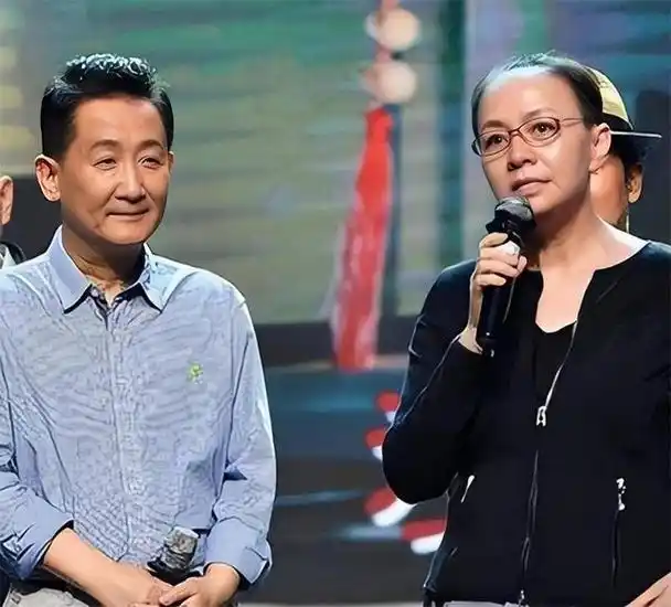 梁天:愧对宋丹丹,被妹夫英达"背叛",不参加妹妹梁欢的婚礼